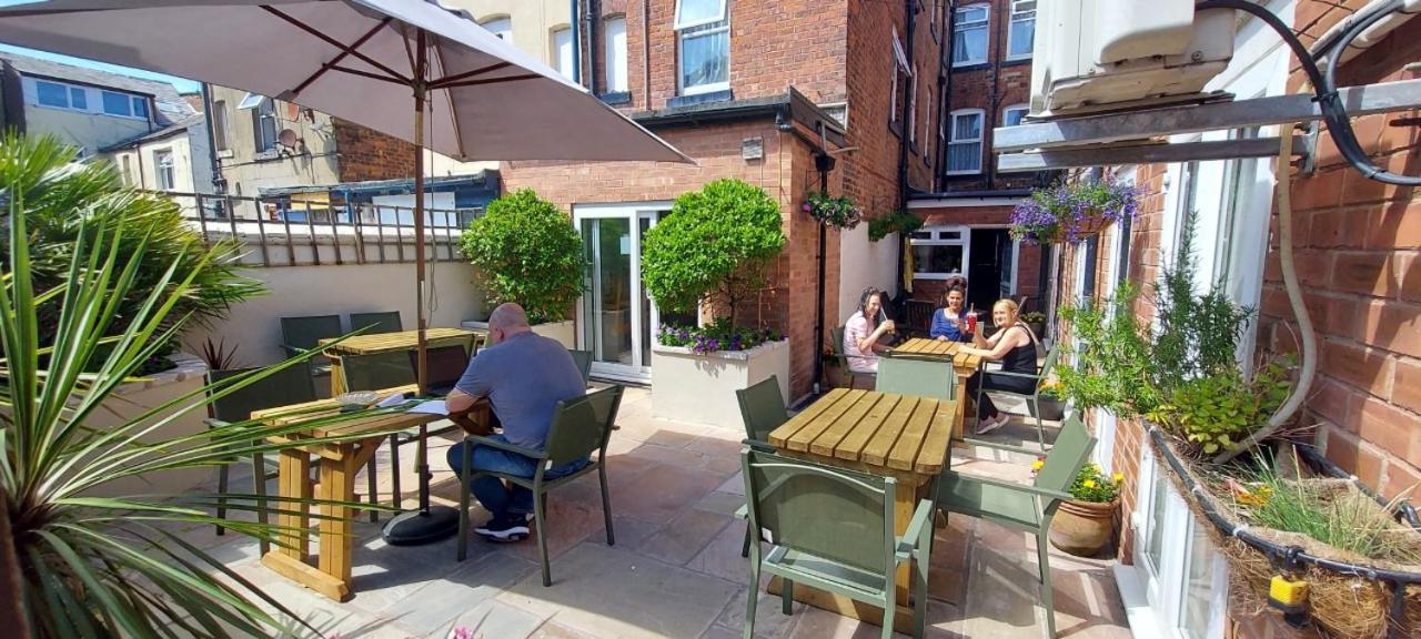 Fairhaven Hotel Blackpool Bagian luar foto